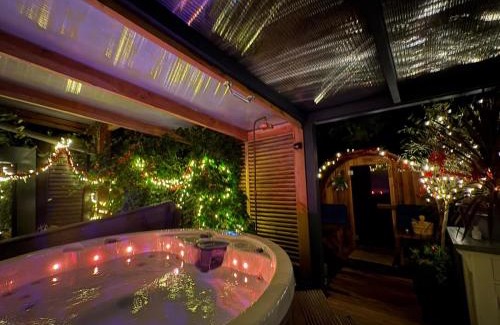 Den Ham Villa | Gezellige Ruime Villa incl Hottub Sauna en Gamesroom