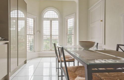 Bath Apartment | GFF Elegant & Central & Spacious 2 Bed Home with Garden