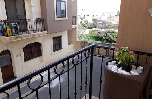 Ghajnsielem Apartment | Ghajnsielem 2 bedroom apartment