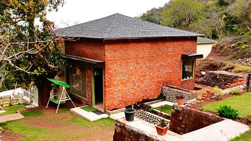Kalka House | Gharonda Cottages by AAYAMs