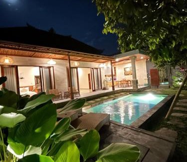 Singakerta Villa | Ghauri Green View Villas by EPS