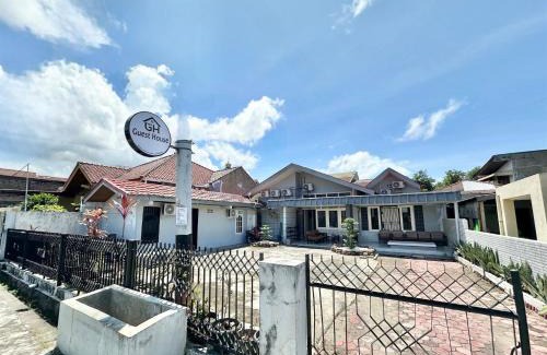 Padang House | Ghaza Guest House