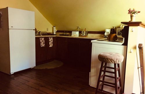 Ghent Apartment | Ghent Getaway, Minutes from Hudson
