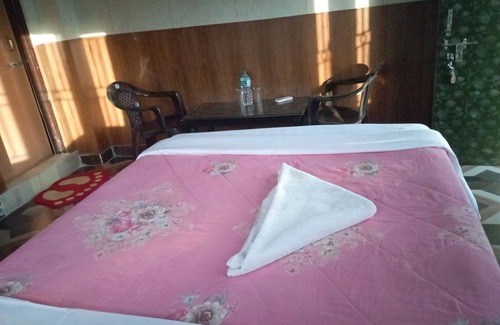 Bharatpur House | Ghumtee Riviera