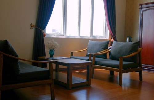 Tu Son Hotel | Gia Bao Hotel