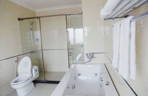 Tu Son Hotel | Gia Bao Hotel