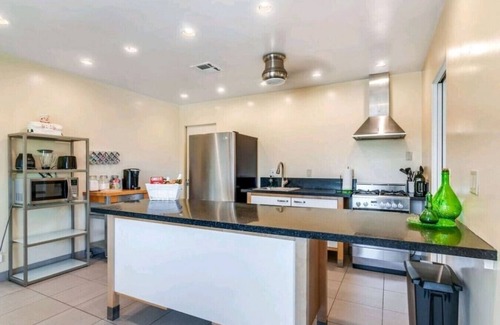 Riverside House | GIA · Fun-Filled Retreat w/Pool & Game Room |Sleeps 10+
