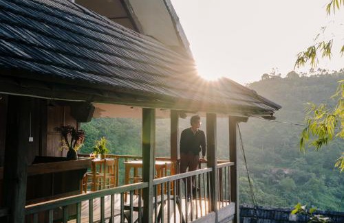 Hoa Binh Cabin | Gia Trang Heian Hoa Binh