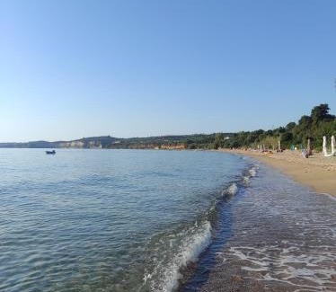 Kompi House | Giannis House 2 minutes walk to the beach Peroulia