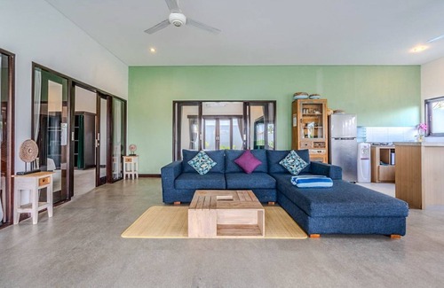 Peliatan Villa | Gianyar Villa - Three Bedroom Villa, Sleeps 6