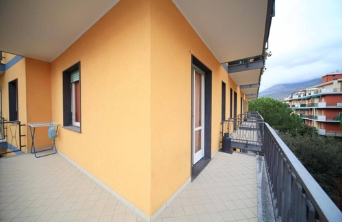 Borghetto Santo Spirito Apartment | Giardini 13 Int 15 - Two Bedroom Apartment, Sleeps 6