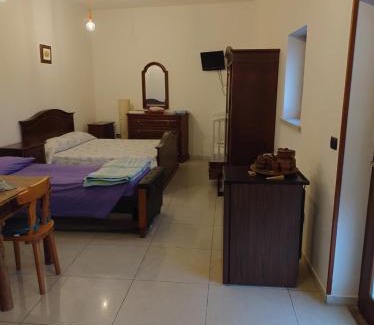 Poggio Bustone Bed & Breakfast | GIARDINI DI MARZO Casa vacanza