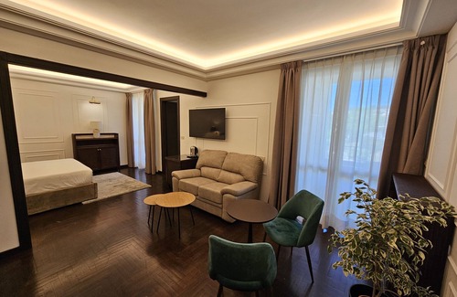 Fonte Umano-San Martino Alta Hotel | Giardino Dei Principi