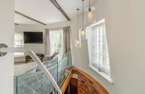 Chorlton-by-Backford House | Gibbet Mill