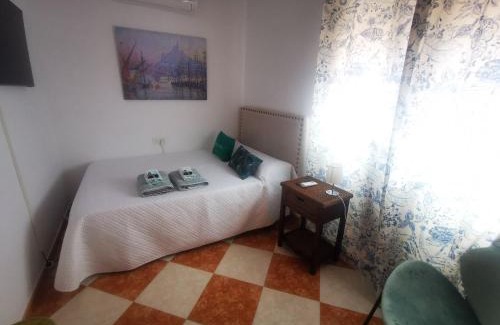 La Linea de la Concepcion House | Gibraltar Views Guest House