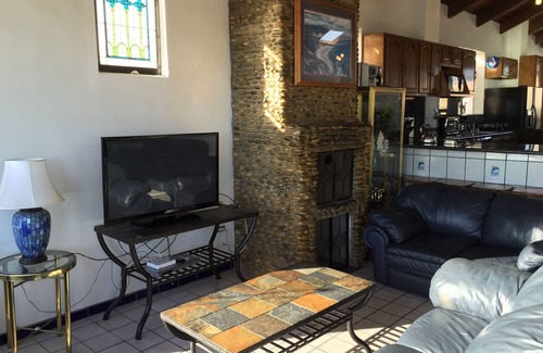 Las Gaviotas House | Gigantic House-Great for Familes, Friends, Couples-Ocean Views-Steps to beach