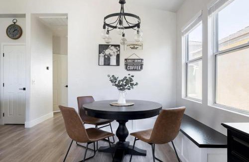 Gilbert House | Gilbert Laurel