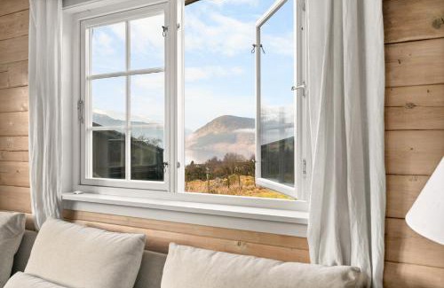 Rosendal House | Gildeskaal - A Fairytale Stay in Rosendal