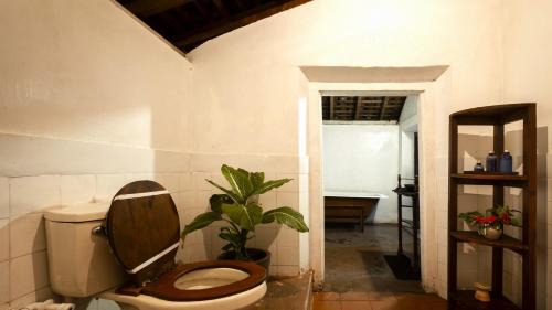 Ratnapura Hotel | Gileemale Walawwa & Estate