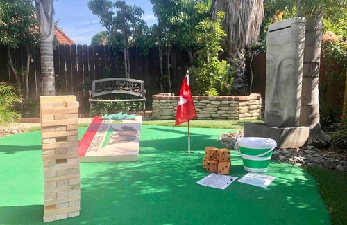 Temecula House | Gilligan's Island Temecula- Top Rated on Google-Tropical Paradise- Spa- MiniGolf