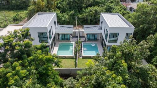 Bang Sare Villa | Gina Poolvilla89 Pattaya-Bangsaray to beach 900M