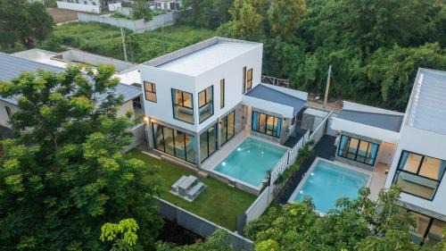 Bang Sare Villa | Gina Poolvilla89 Pattaya-Bangsaray to beach 900M