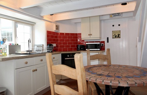 St. Keverne Cottage | Ginentonic Cottage St Keverne