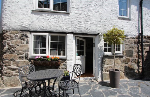 St. Keverne Cottage | Ginentonic Cottage St Keverne