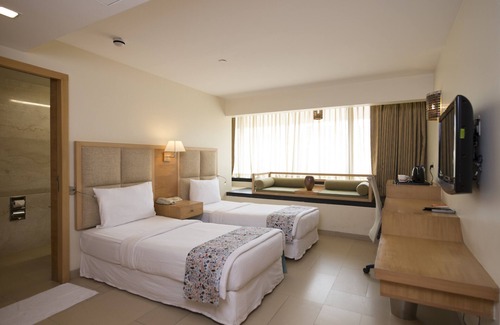Vainguinim Hotel | Ginger Dona Paula
