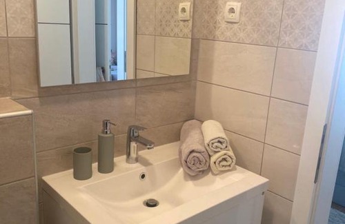Istok Apartment | Ginger