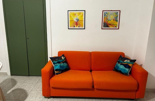Santo Stefano di Camastra House | Gira Vota e Furria