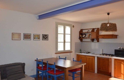 Castiglione della Pescaia Apartment | Girasole - Cozy, bright vacation apartment with pool, large garden near the sea