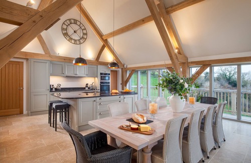 Totnes House | GITCOMBE RETREAT, luxury holiday cottage, with pool in Cornworthy