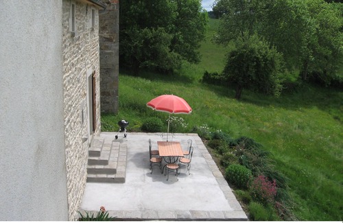 Condat-en-Combraille Cottage | Gite 3 * near the PARC DES VOLCANS D'AUVERGNE and VULCANIA
