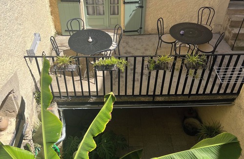 Autignac Apartment | Gite 4 persons