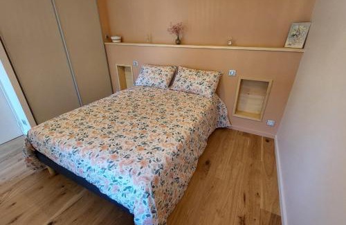 Ussel House | Gite 8 personnes Ussel Grande Maison rénovée