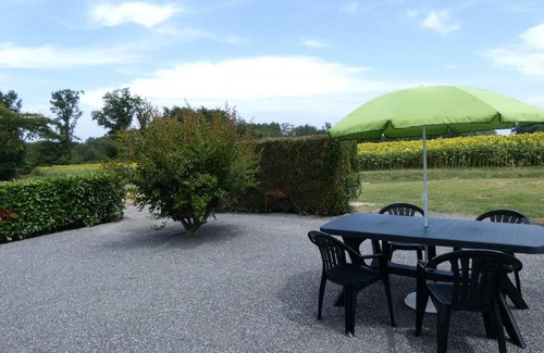 Angoume House | Gite Angoumé, 2 bedrooms, 5 persons