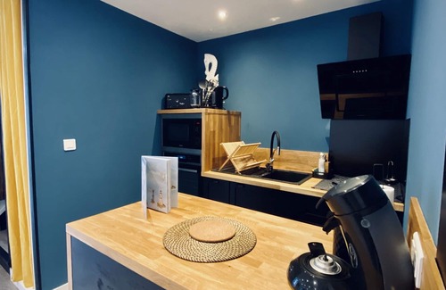Grandcamp-Maisy Apartment | Gîte "Au bord des Embruns" 2 Pers in the heart of the Landing Beaches