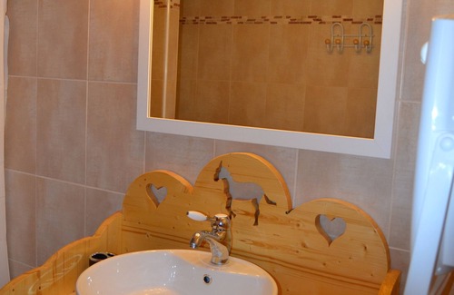 Apremont Condo | Gite "AU Coeur DES Vignes" Savoie