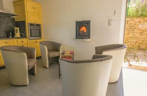 Montclar House | Gite Brousse le Chateau