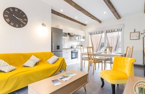 Casson Cottage | Gite Casson, 2 bedrooms, 4 persons