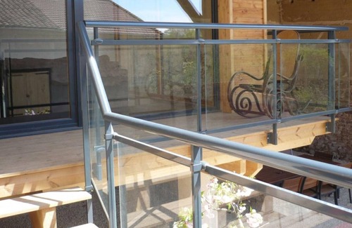 Chazelles-sur-Lyon House | Gite Chazelles-sur-Lyon, 4 bedrooms, 10 persons