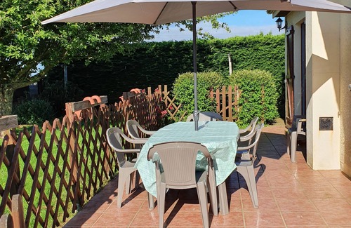 Avesnes-en-Val House | Gite "Chez AMTEA" the countryside between forest and sea!