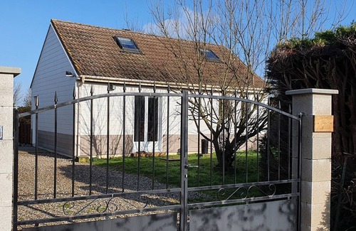 Avesnes-en-Val House | Gite "Chez AMTEA" the countryside between forest and sea!