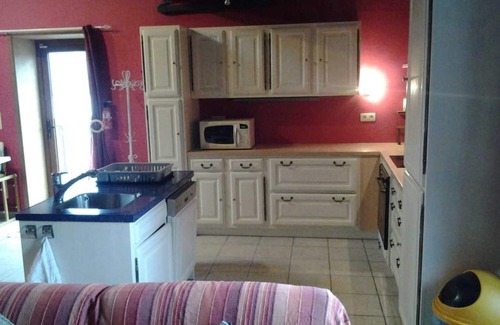 Cerfontaine Apartment | Gîte close to the clock