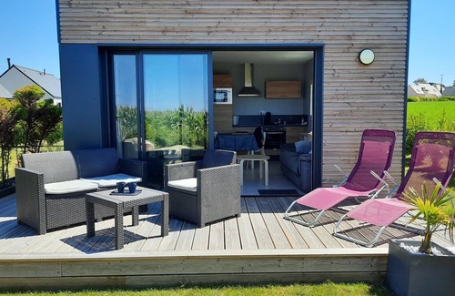 Saint-Pabu House | Gîte de Keroustad - Close to the beach with small sea view