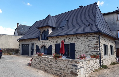 Saint-Santin House | Gite de la Carriere