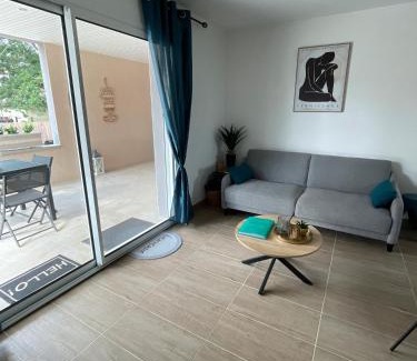 Septfonds House | Gite De La Fontaine Avec Jaccuzi