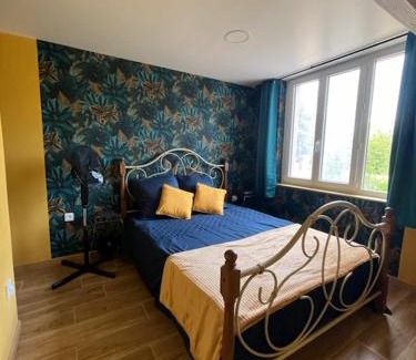 Dommartin-les-Cuiseaux House | Gite de La Liambe - Maison en bois à la campagne