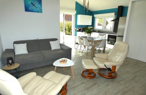 Commentry House | Gite de la libellule 4 stars house with independent garden
